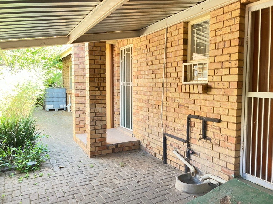 3 Bedroom Property for Sale in Fleurdal Free State